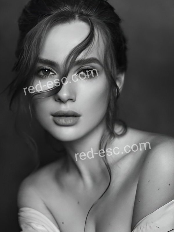 Катя — Энгельс